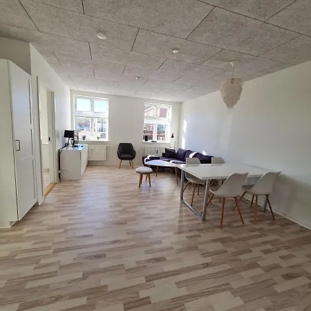 Appartement (025) østergade 87 A. Ground Floor