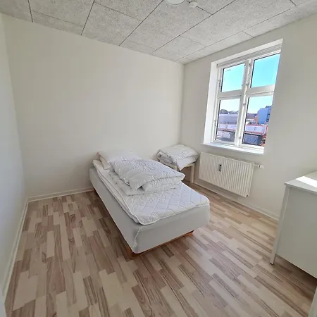 (025) østergade 87 A. Ground Floor Lejlighed